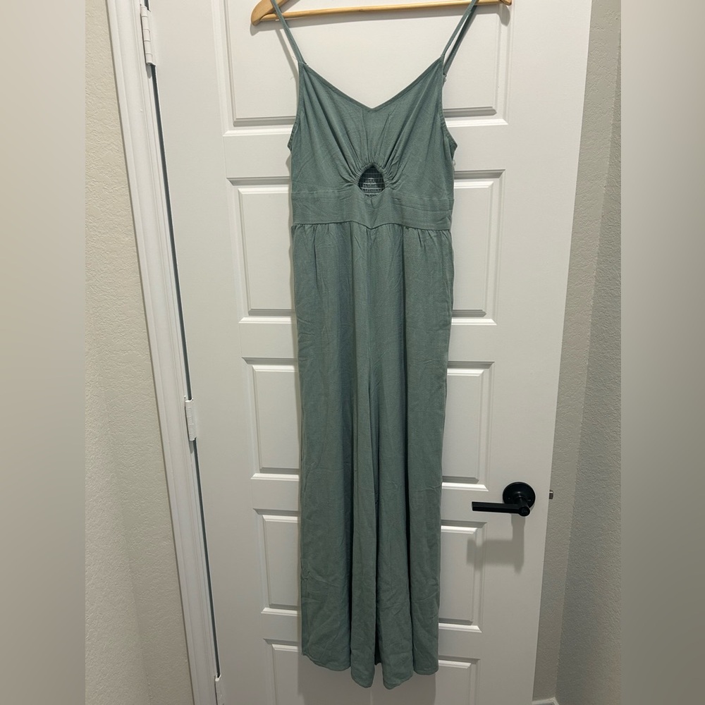 Anrabess wide leg jumpsuit.